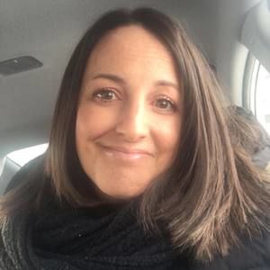 Meet your Posher, Karine